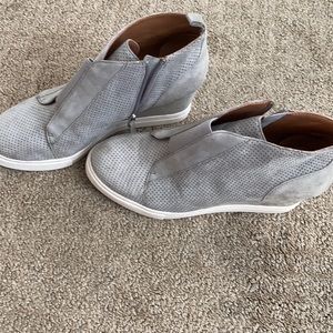 Linea Paolo wedge booties